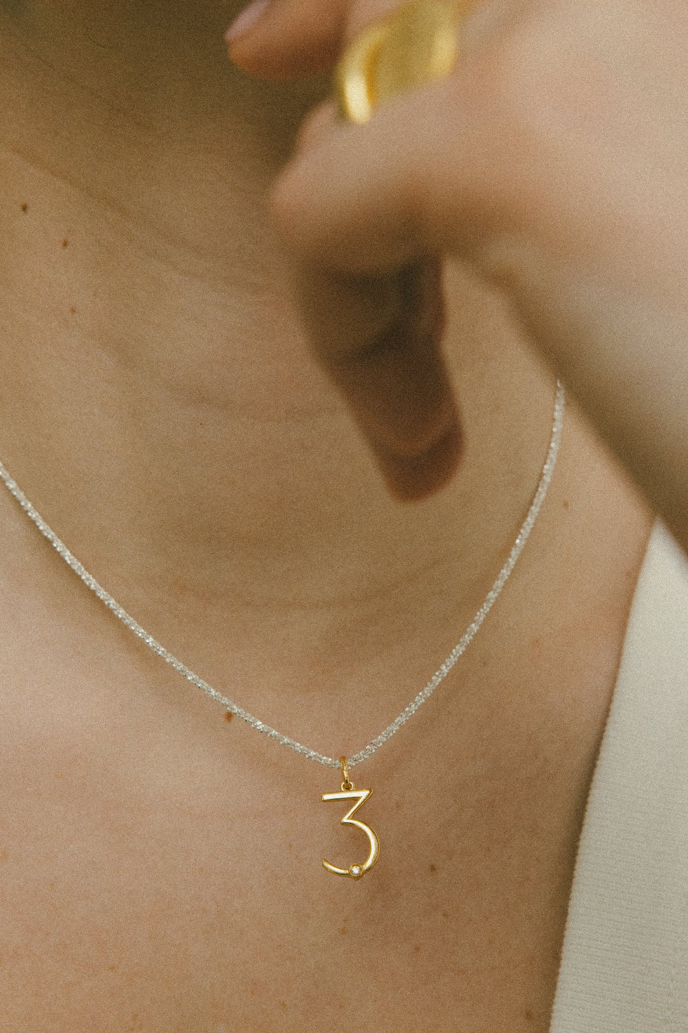 CHARM NÚMERO