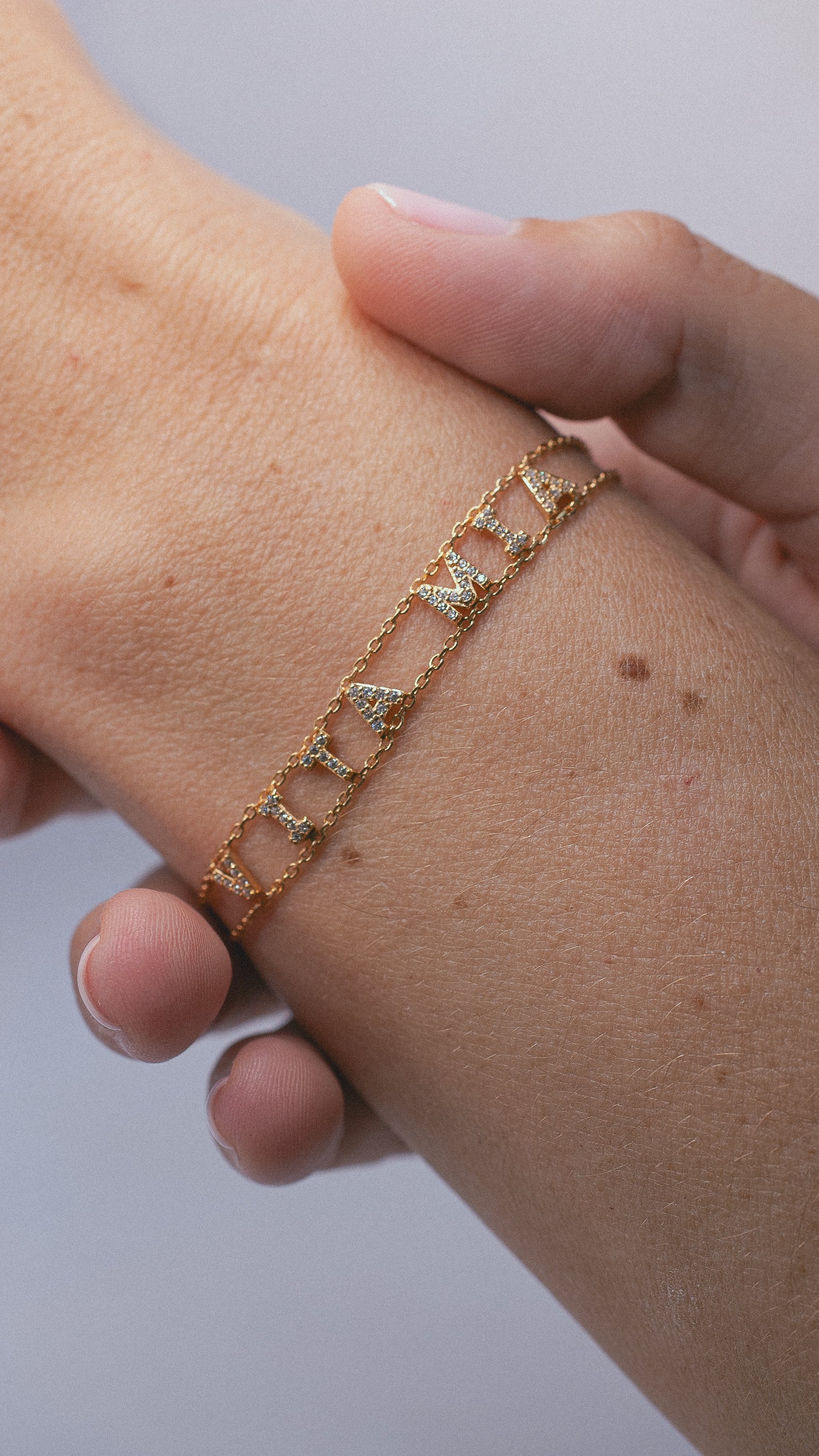 PULSERA CADENA INICIAL