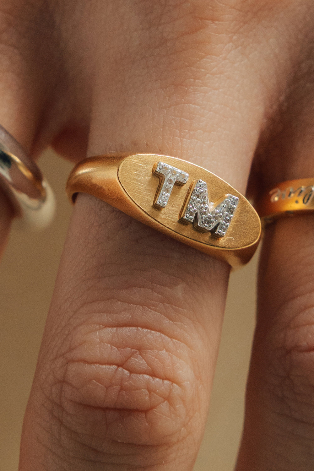 STATEMENT SIGNET RING