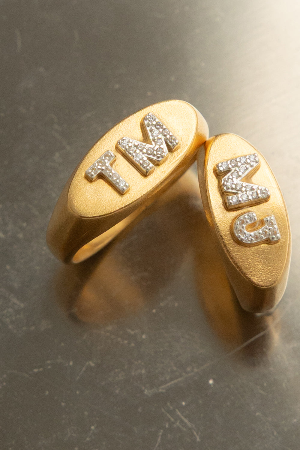 STATEMENT SIGNET RING